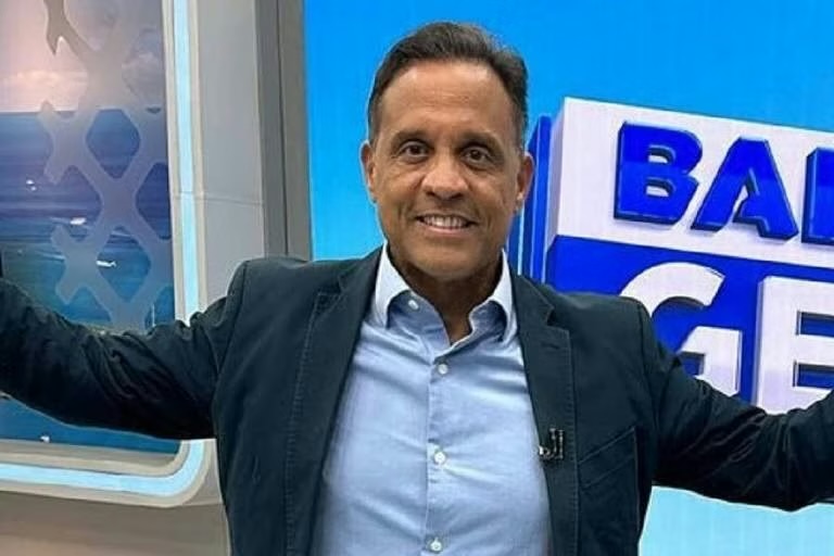 Zé Eduardo deixa a Record após 17 anos