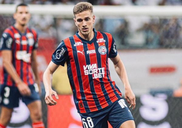 Bahia anuncia renovação de Jota