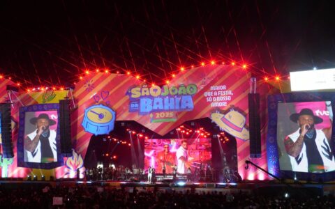 Imagem do post Tony Salles mistura forró e pagode em noite eletrizante no São João da Bahia