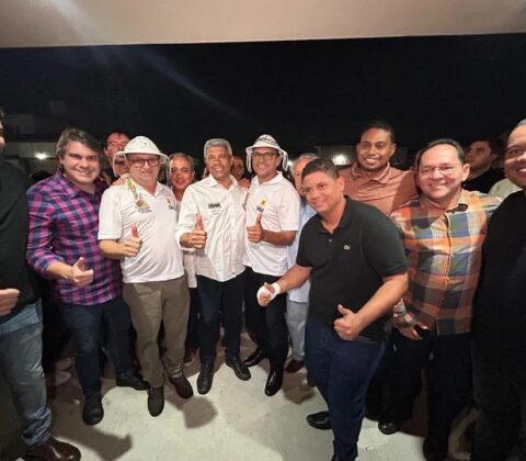 Imagem do post Prefeito de Cruz das Almas sinaliza apoio a Jerônimo em 2026