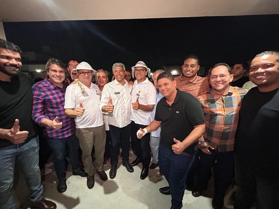 Prefeito de Cruz das Almas sinaliza apoio a Jerônimo em 2026