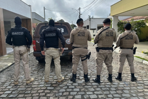 Imagem do post Três policiais militares denunciados à Justiça pelo MPBA são condenados por roubo