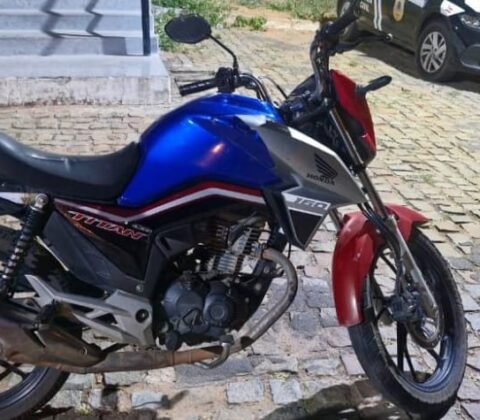 Imagem do post Moto com restrição é recuperada pela PM no interior da Bahia