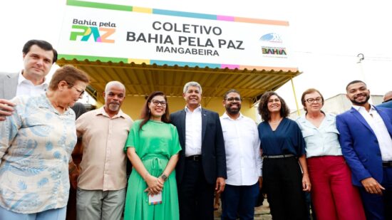 Governador inaugura dois Coletivos Bahia Pela Paz