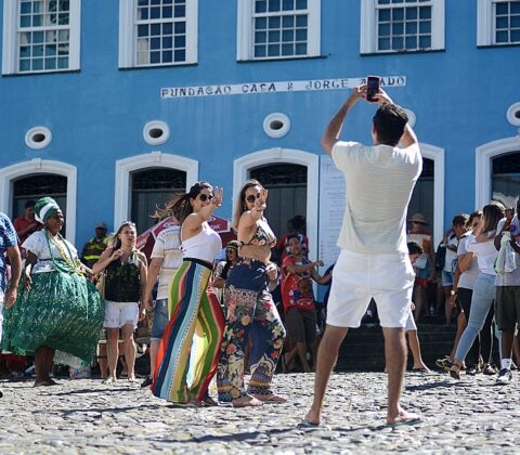 Imagem do post Bahia lidera crescimento do turismo no Brasil em 2025 e projeta expansão contínua