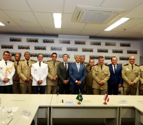 Imagem do post Jerônimo Rodrigues promove coronéis na PM e Bombeiros da Bahia e autoriza ascensão de 240 oficiais