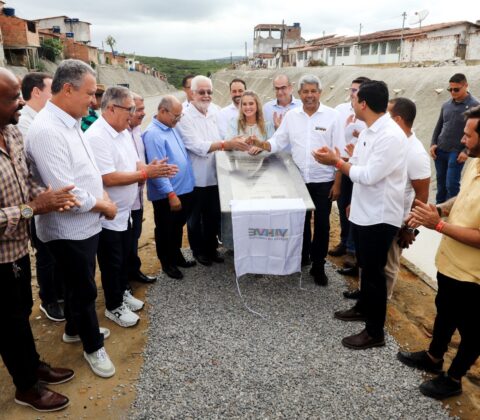 Imagem do post Jaguaquara recebe série de obras e investimentos que impulsionam educação e infraestrutura local