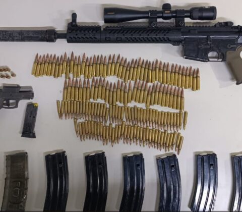 Imagem do post PM apreende fuzil, pistola e munições em Ibipeba