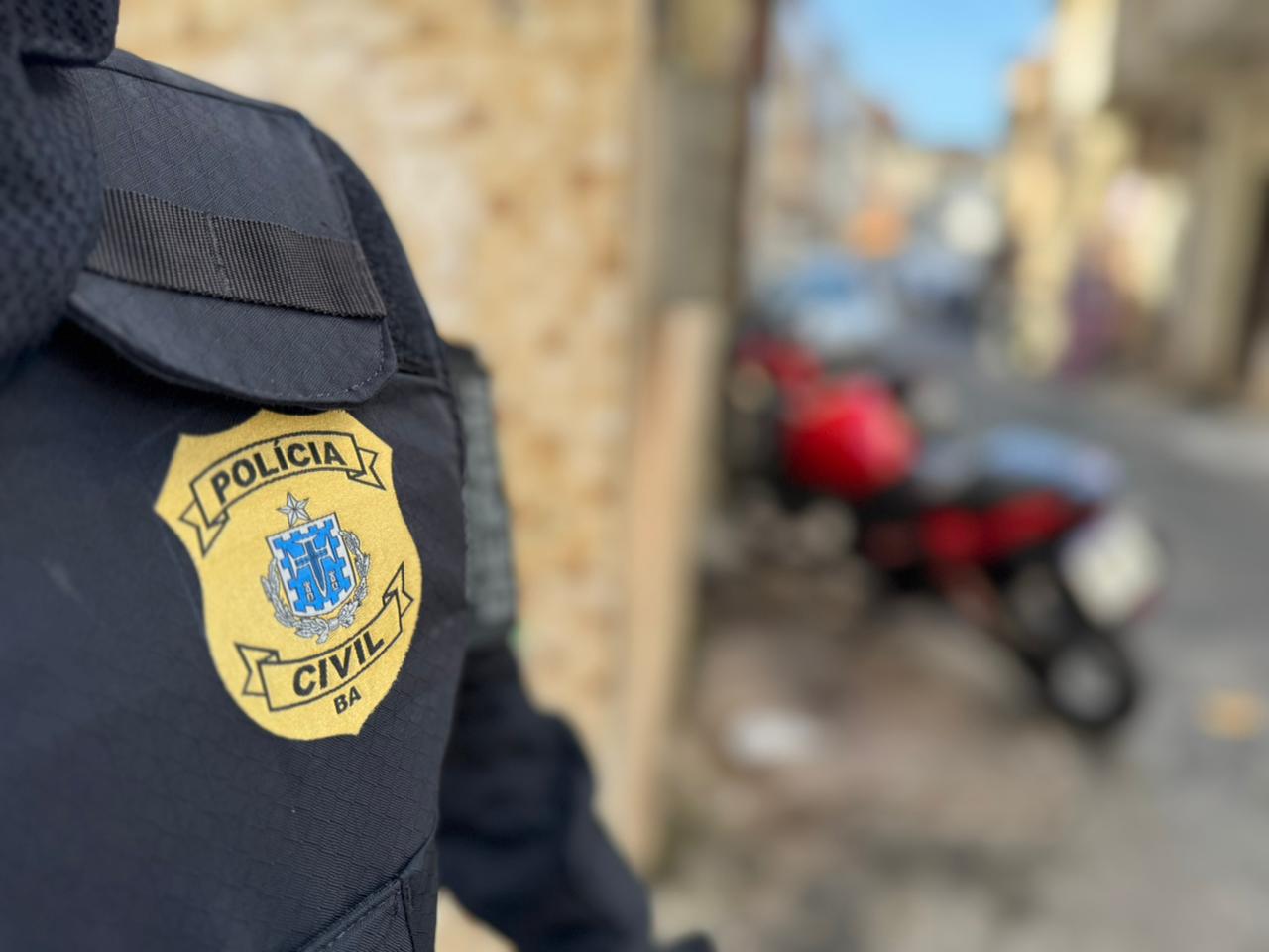 Dois homens são presos em flagrante por extorsão em Vitória da Conquista