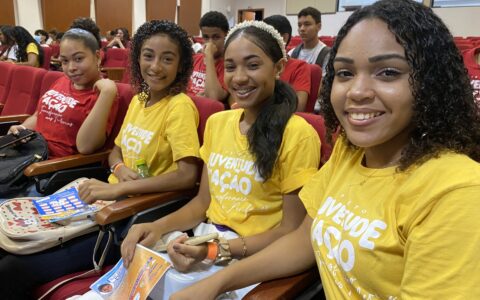 Imagem do post Percentual de jovens que não trabalham nem estudam cai 22,2% na Bahia