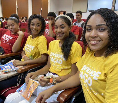 Imagem do post Percentual de jovens que não trabalham nem estudam cai 22,2% na Bahia