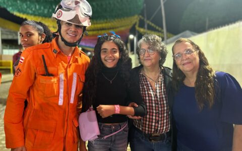 Imagem do post Bombeiros distribuem 700 pulseiras de identificação no São João de Cruz das Almas