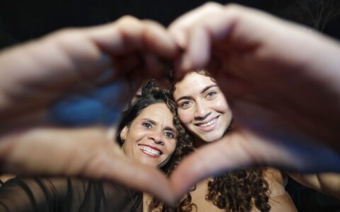 Imagem do post Amargosa Ferveu! Noite de Arrocha, Sertanejo e Forró Lota Praça do Bosque no São João 2025