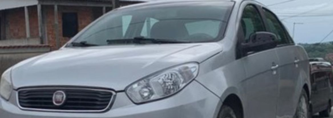 Carro roubado é recuperado pela PM em Simões Filho