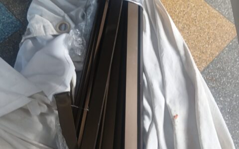 Imagem do post Com barras de ferro, suspeito de furto é preso em bairro nobre de Salvador