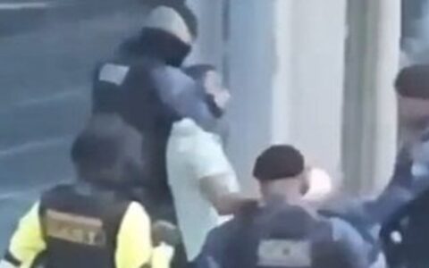 Imagem do post Veja vídeo: Homem é agredido por guardas municipais durante abordagem; GCM promete apuração