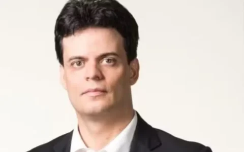 Imagem do post Advogado Daniel Keller é sepultado em cerimônia íntima em Salvador