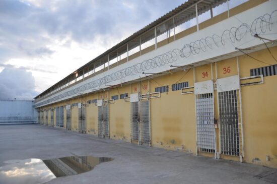 Três detentos são localizados após fuga em presídio de Feira de Santana