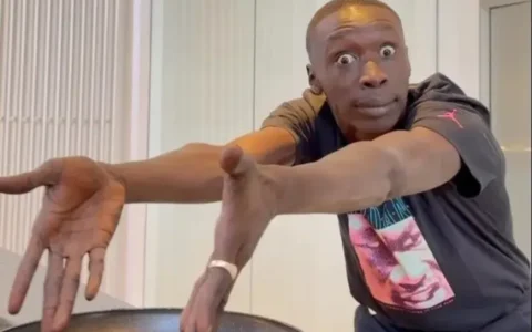 Imagem do post Mais seguido no TikTok, Khaby Lame é detido nos EUA