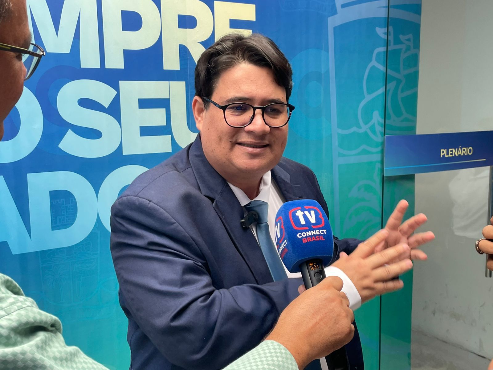 Tagner acusa ex-prefeito Elinaldo de usar “laranjas” em contratos da Prefeitura de Camaçari