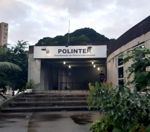 Imagem do post PM prende suspeito com mandados em aberto na Boca do Rio