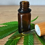 Anvisa muda regras e amplia possibilidades de prescrição de CBD por dentistas