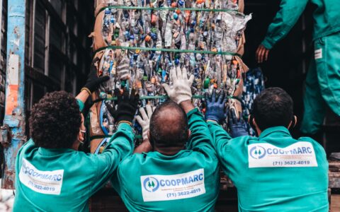 Imagem do post Braskem fortalece cooperativas baianas de reciclagem com investimentos em infraestrutura, segurança e saúde