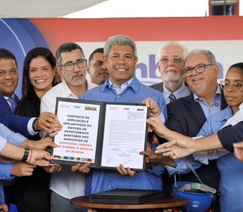 Imagem do post Governo da Bahia firma contrato com Banco do Nordete para melhorar esgotamento sanitário