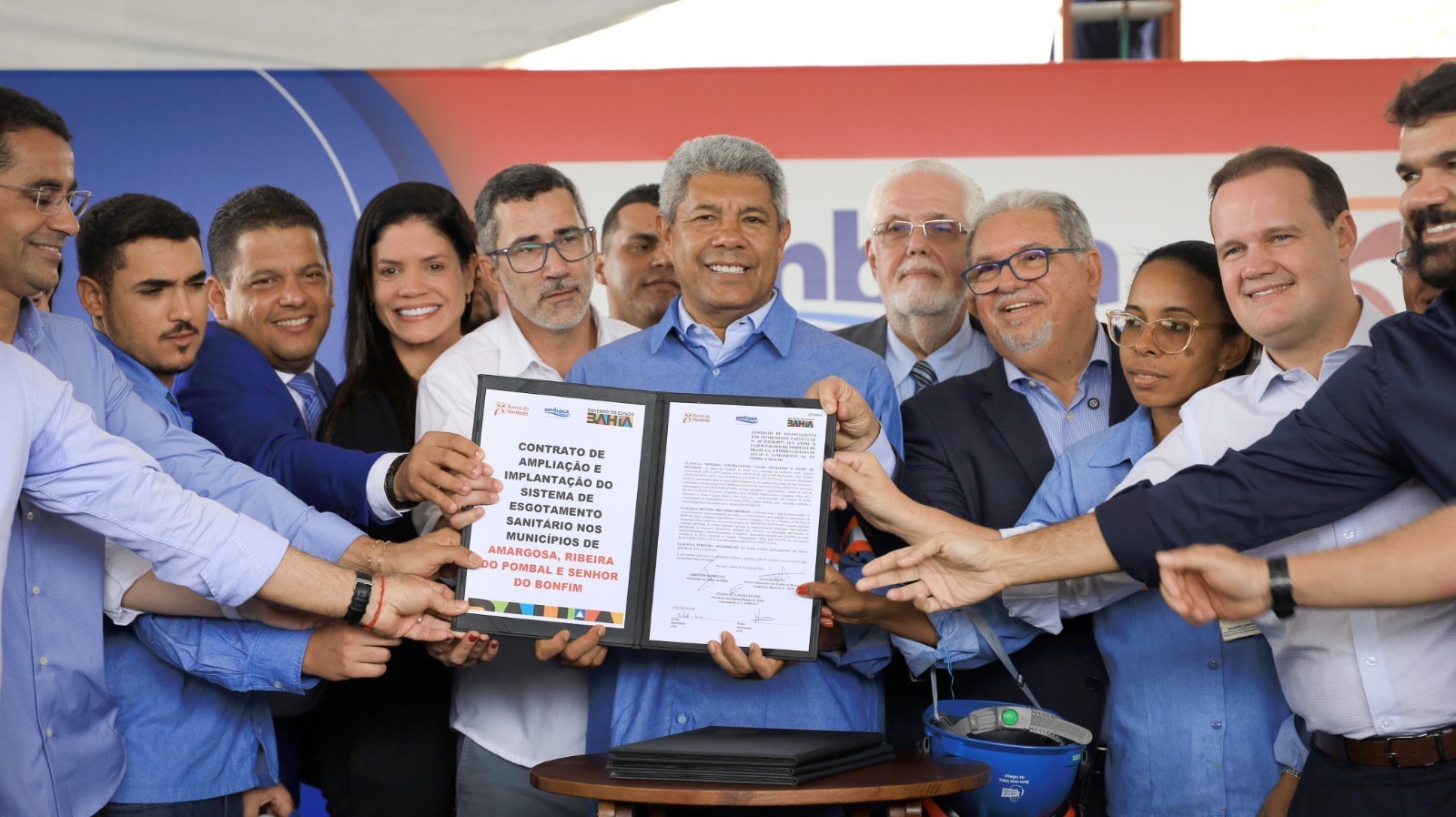 Governo da Bahia firma contrato com Banco do Nordete para melhorar esgotamento sanitário