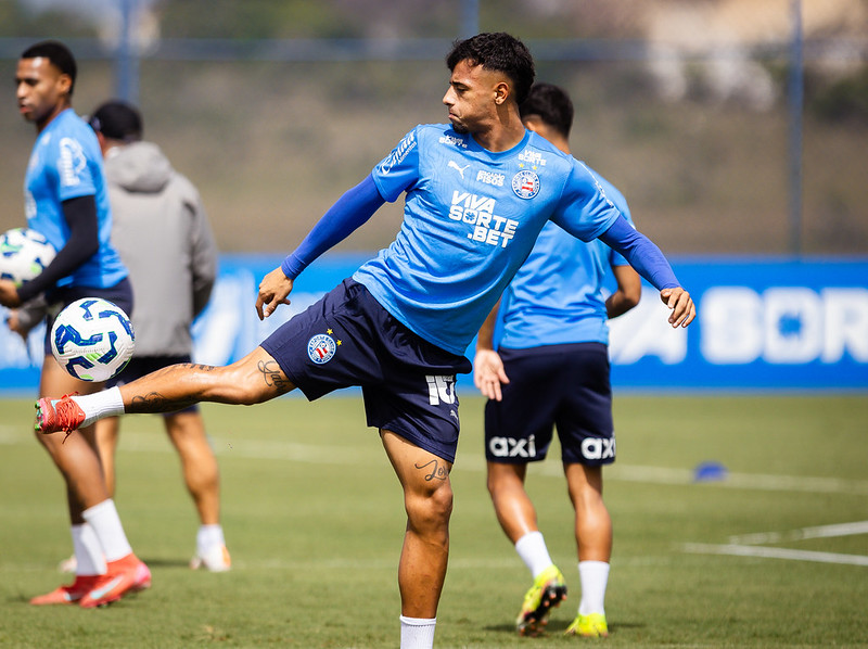 Com Rezende em campo, Bahia realiza treino de olho no Juventude