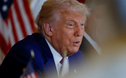 Imagem do post Trump impõe tarifa de 50% ao Brasil e acusa Lula de perseguir Bolsonaro