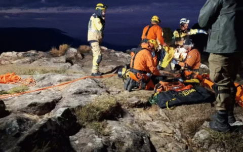 Imagem do post Menina de 11 anos cai e morre durante passeio em família