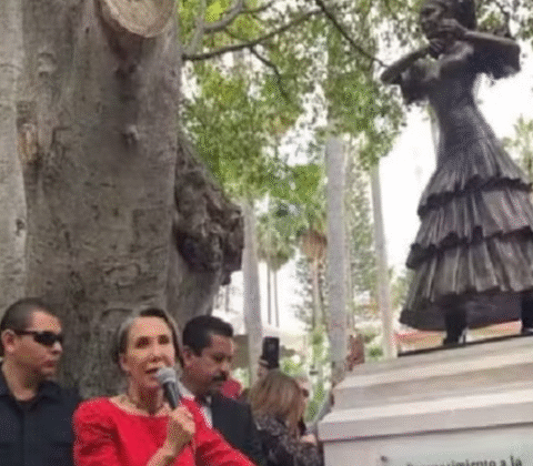 Imagem do post Estátua de Florinda Meza sob ameaça após escândalo na série Chespirito