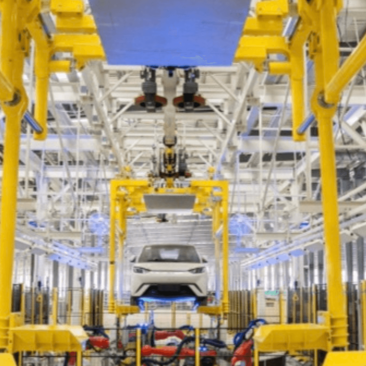 BYD apresenta primeiro carro 100% elétrico brasileiro