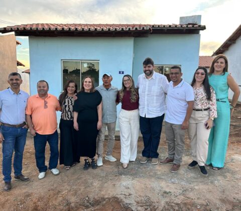 Imagem do post Governo entrega casas populares e inaugura quadras esportivas em Ibirapuã