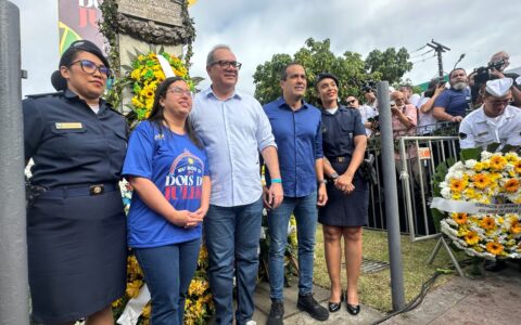 Imagem do post “Povo baiano é de luta e resiste a qualquer tirania”, diz Carlos Muniz no Dois de Julho