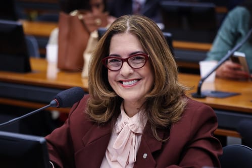 Endometriose: 7,5 milhões de brasileiras podem ser beneficiadas com novo projeto de lei