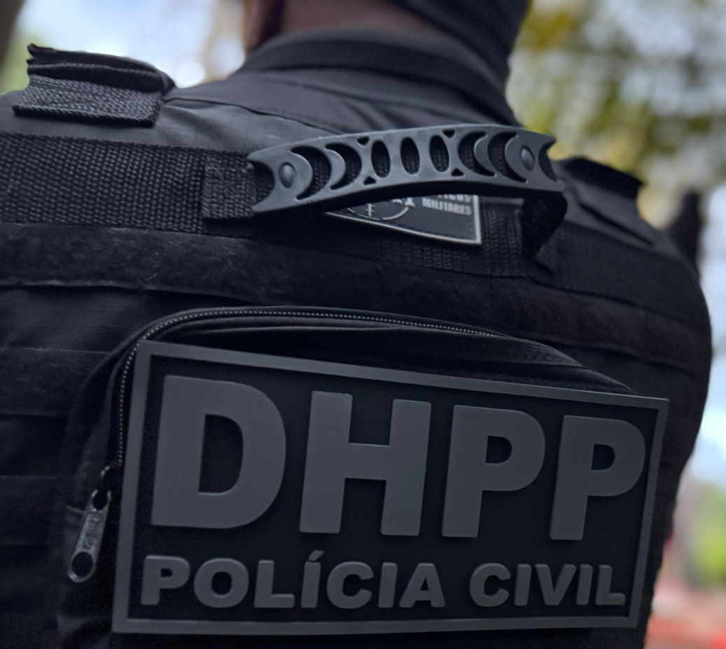 Polícia cumpre mandado em imóvel de PM suspeito de tentar matar investigador