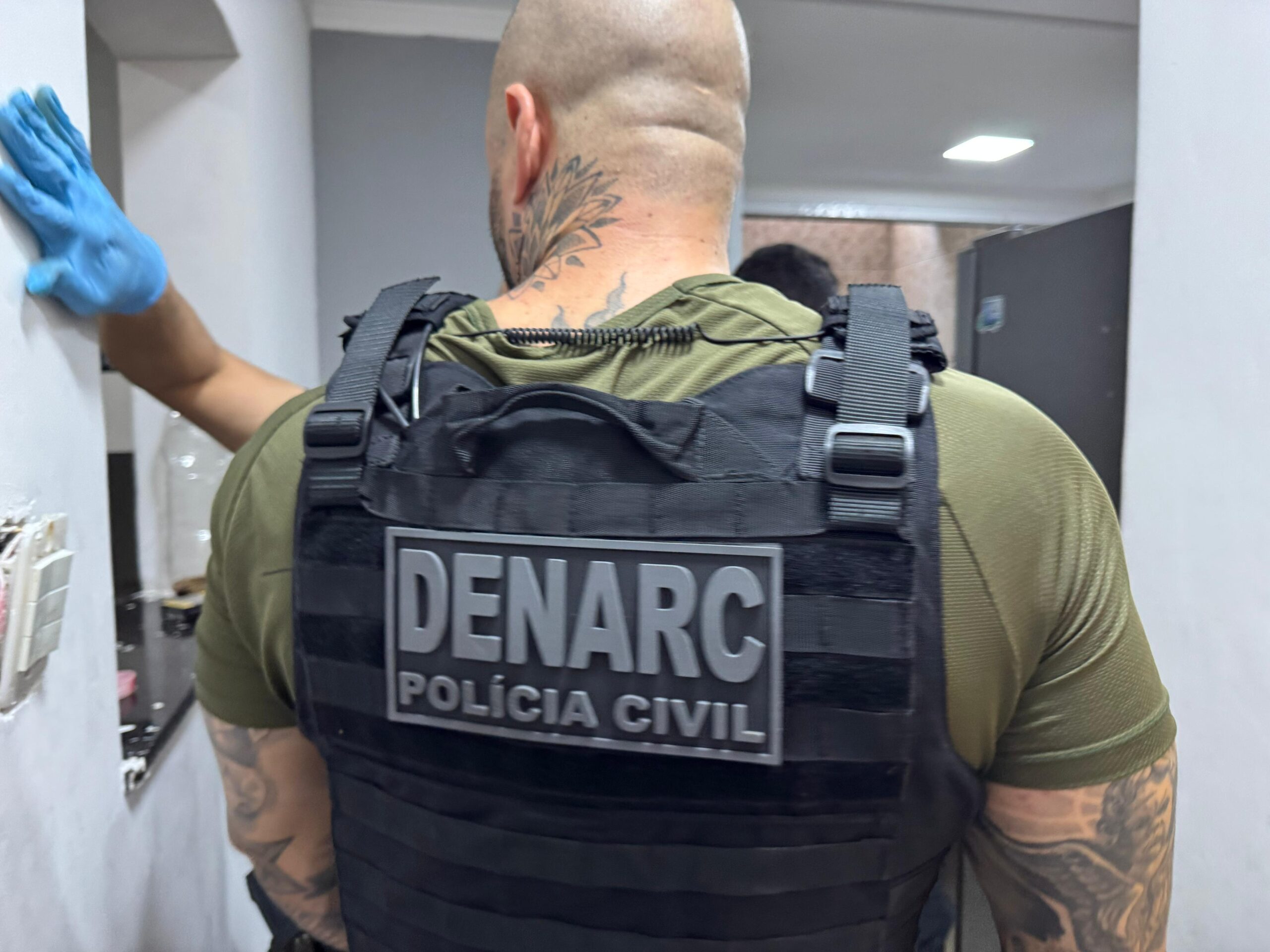 Polícia Civil desarticula ponto de tráfico em Vila Ruy Barbosa