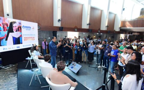 Imagem do post Prefeitura e Osid lançam programação da Festa de Santa Dulce 2025 com shows, procissões e missas em agosto