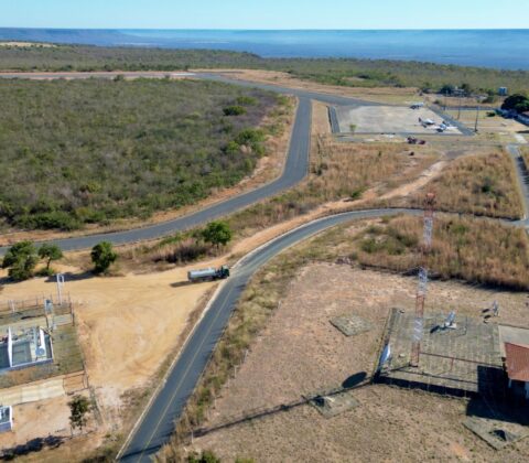 Imagem do post Jerônimo visita obras do novo aeroporto de Barreiras