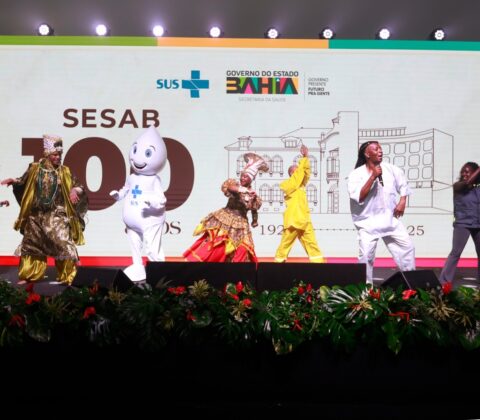 Imagem do post Bahia celebra 100 anos da Sesab com homenagens e R$ 22 bilhões em investimentos