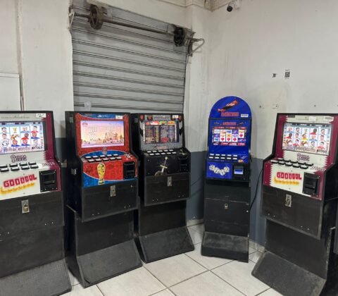 Imagem do post Polícia Civil apreende 14 máquinas caça-níqueis durante operação em Feira de Santana