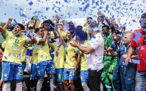 Imagem do post Seleção Brasileira conquista o tetracampeonato da Copa 2 de Julho