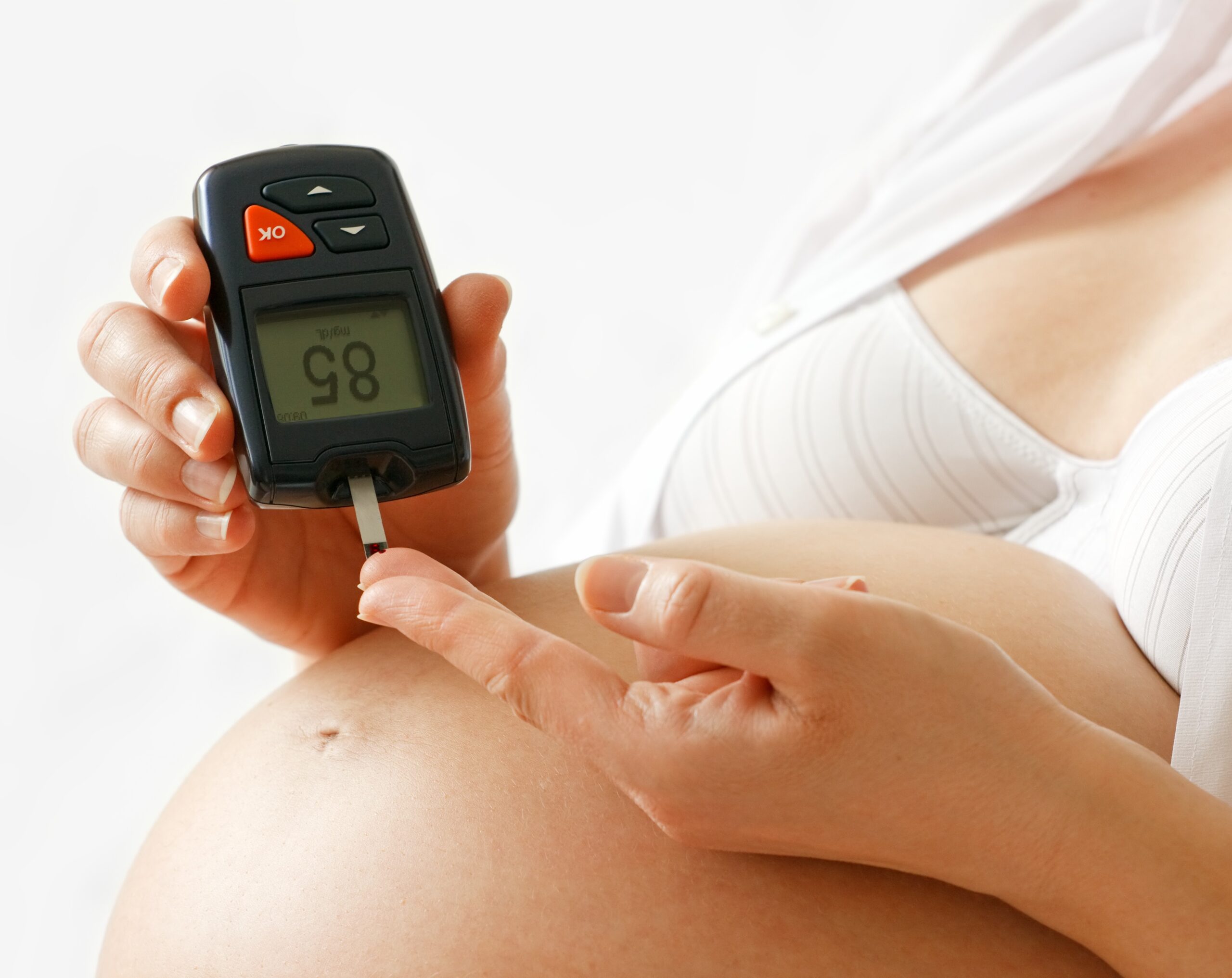 Baixa estatura aumenta risco de diabetes na gestação: entenda