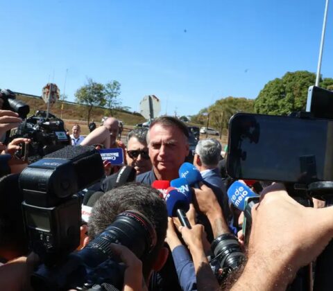 Imagem do post Defesa de Bolsonaro tem até as 21h13 para enviar explicações a Moraes