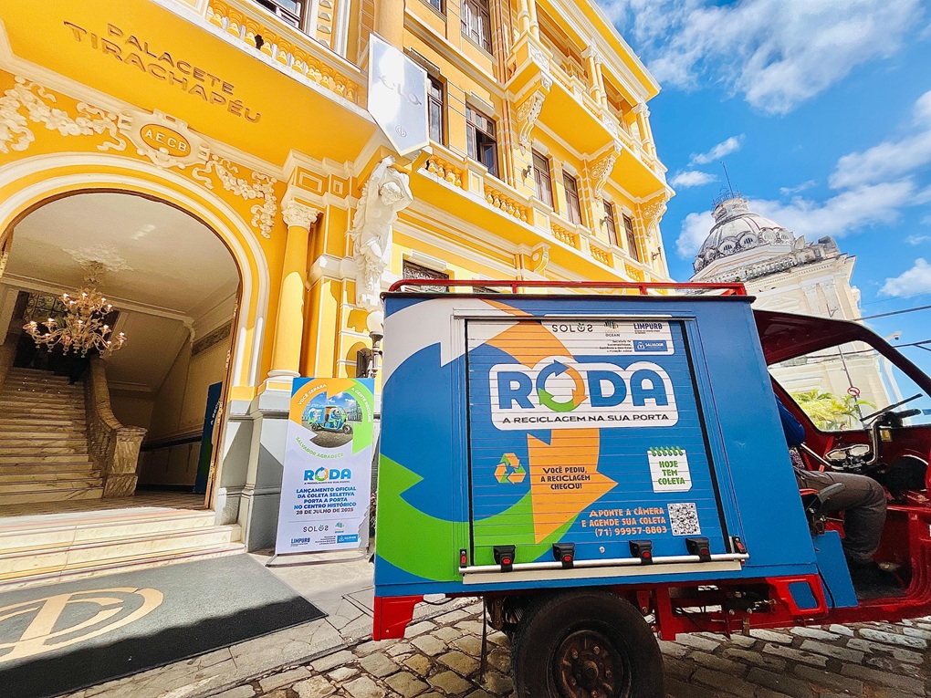 Salvador lança projeto pioneiro de coleta seletiva porta a porta com agendamento online