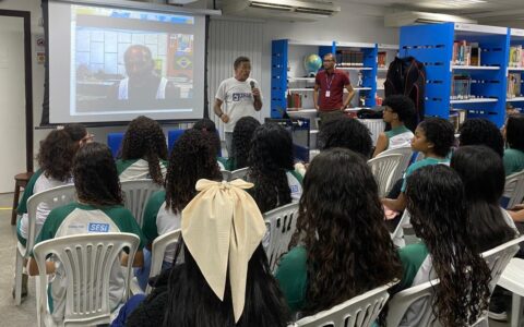 Imagem do post Estudantes do SESI Itapagipe conhecem projeto que recupera corais na Baía de Todos-os-Santos