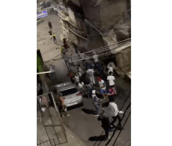 Vídeo: Briga de torcida organizada termina com 24 presos em Salvador