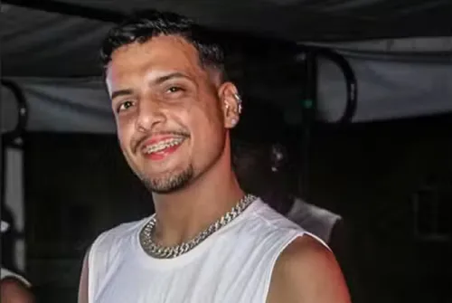 Cantor de pagode morre após espancado por traficantes